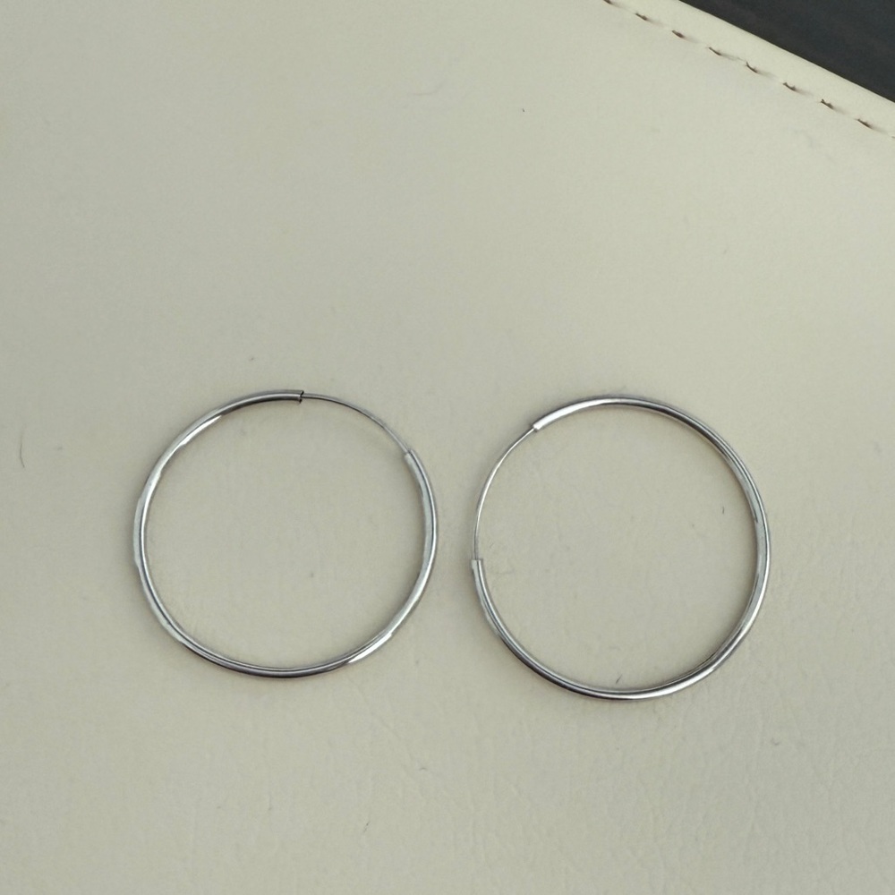 Mejuri Large Thin Hoops in 14k White Gold